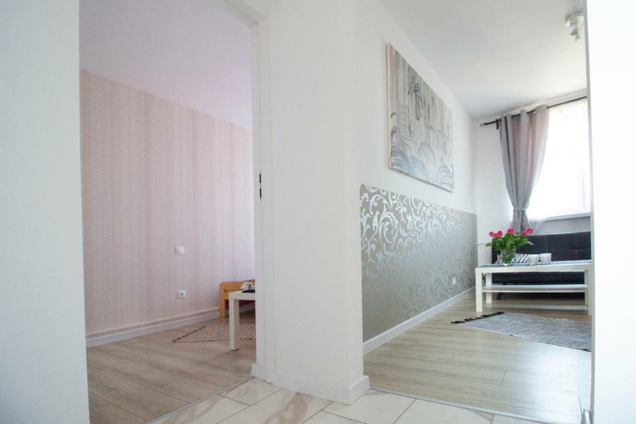 Niebianski Apartament Rzeszow Exterior photo